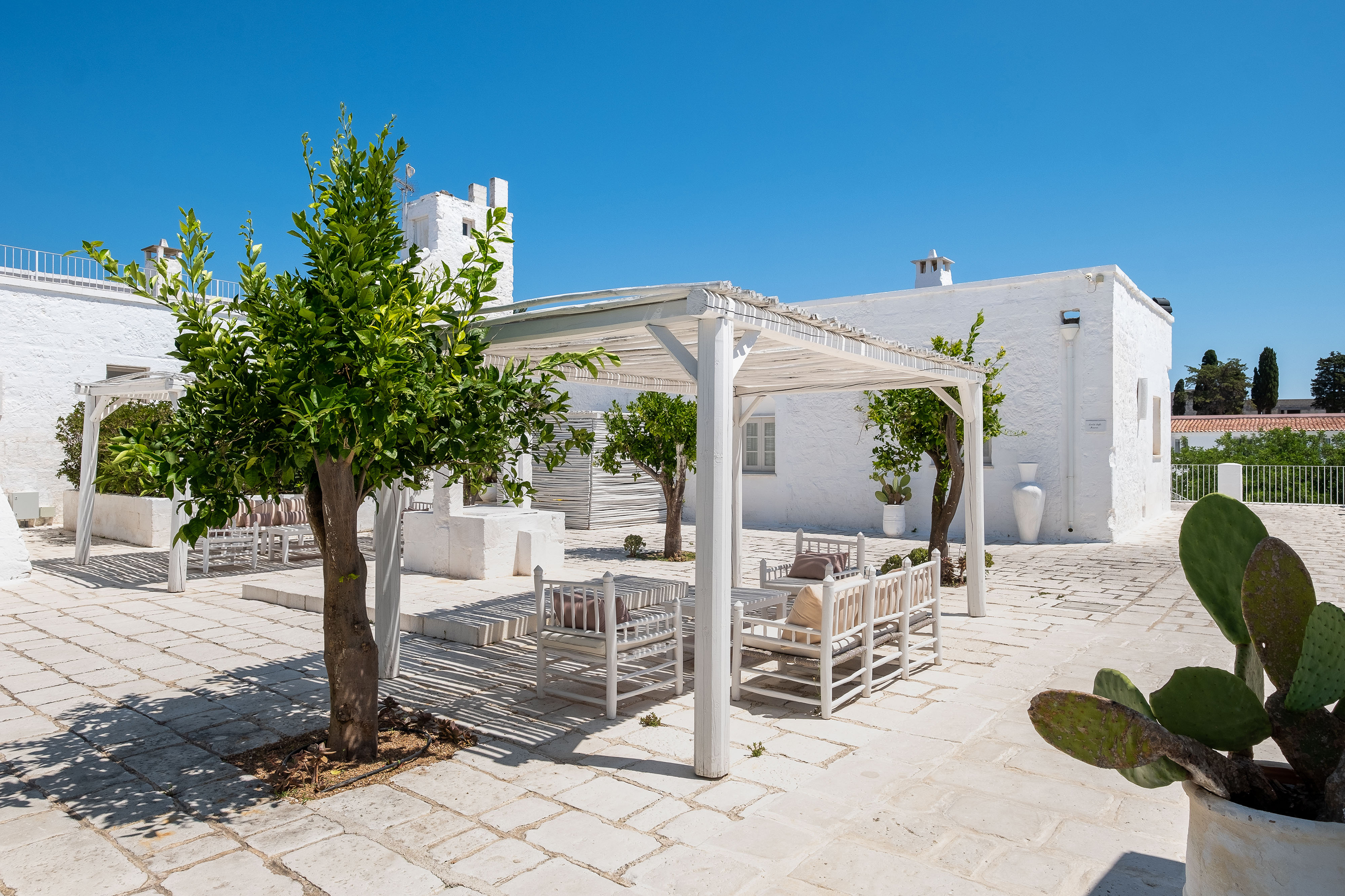Masseria Muzza Puglia beach hotel