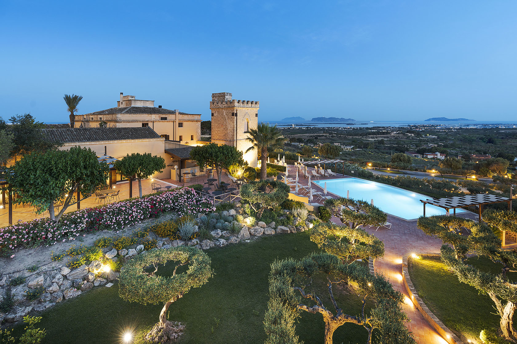Dusk with pool and building