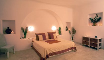 Capofaro Hotel Sicily superior room bed modern décor