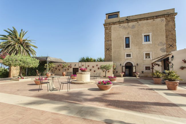 Hotel Baglio Della Luna Sicily exterior hotel building patio outdoor seating