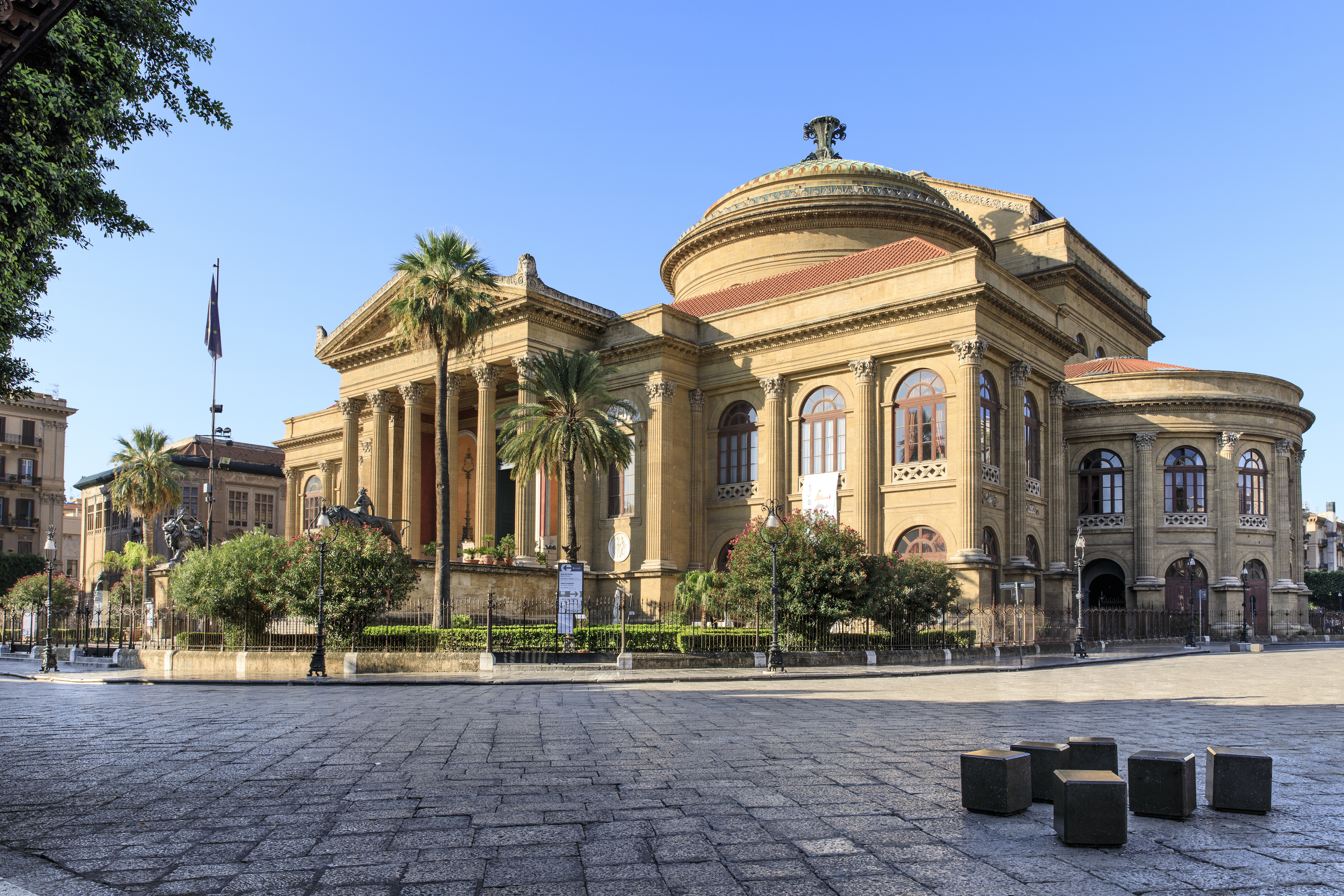 Villa Igeia Palermo hotel by the sea