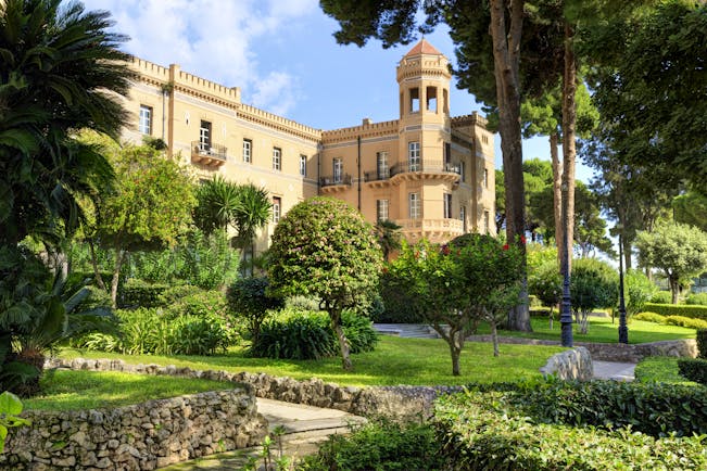 Villa Igeia Palermo hotel by the sea