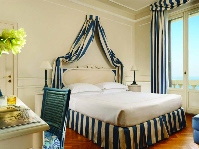 Principe di Piemonte Tuscany superior sea view bedroom modern décor