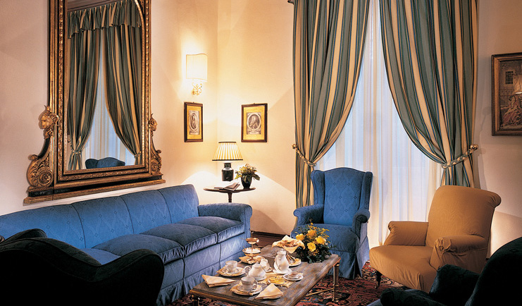 Grotta Giusti Tuscany suite lounge sofas armchairs traditional décor