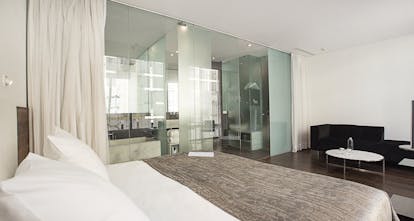 Palacio de los Patos Granada dreamers room bed sofa glass doors modern décor