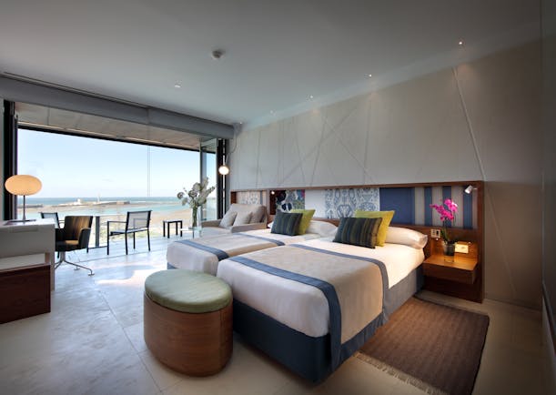 Parador de Cadiz Hotel Atlantico standard room, twin beds, modern decor, balcony 