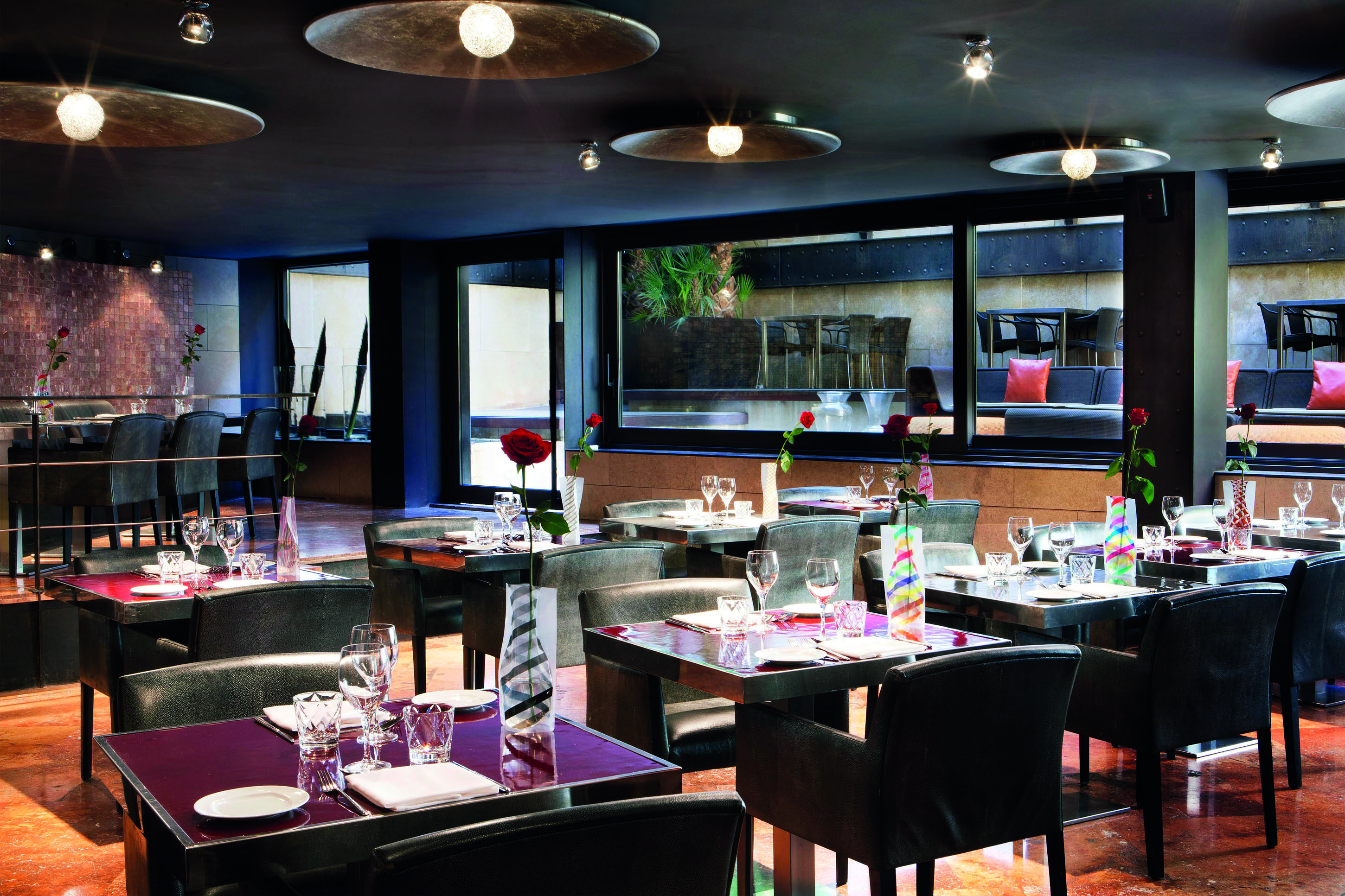 Hotel Granados 83 Barcelona restaurant indoor dining chic modern decor