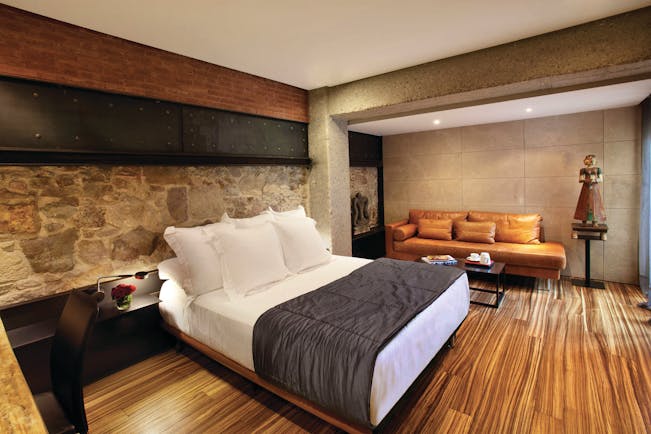 Hotel Granados 83 Barcelona superior room bed modern décor original architectural features