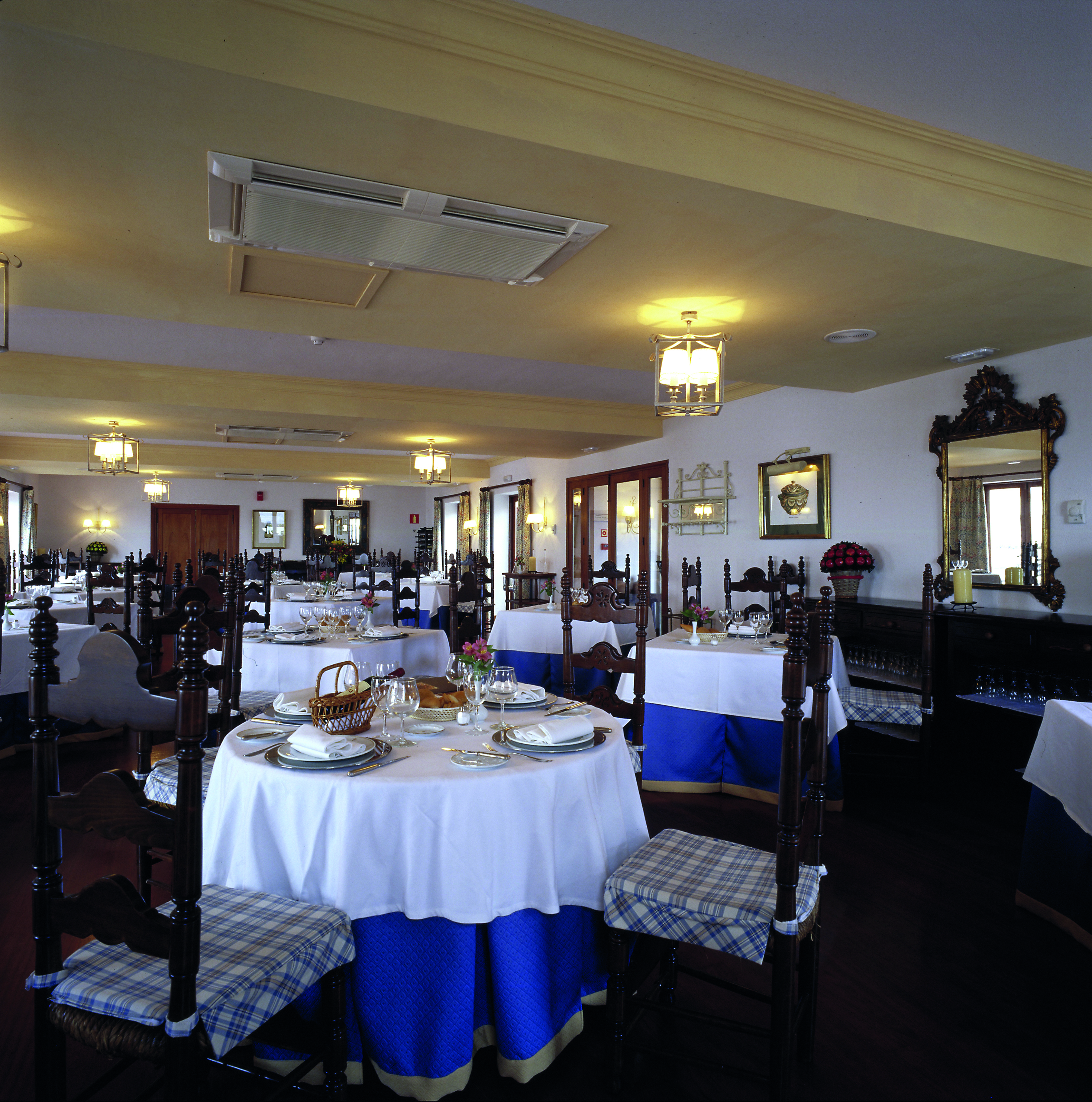 Parador de el Hierro Canary Islands restaurant traditional décor