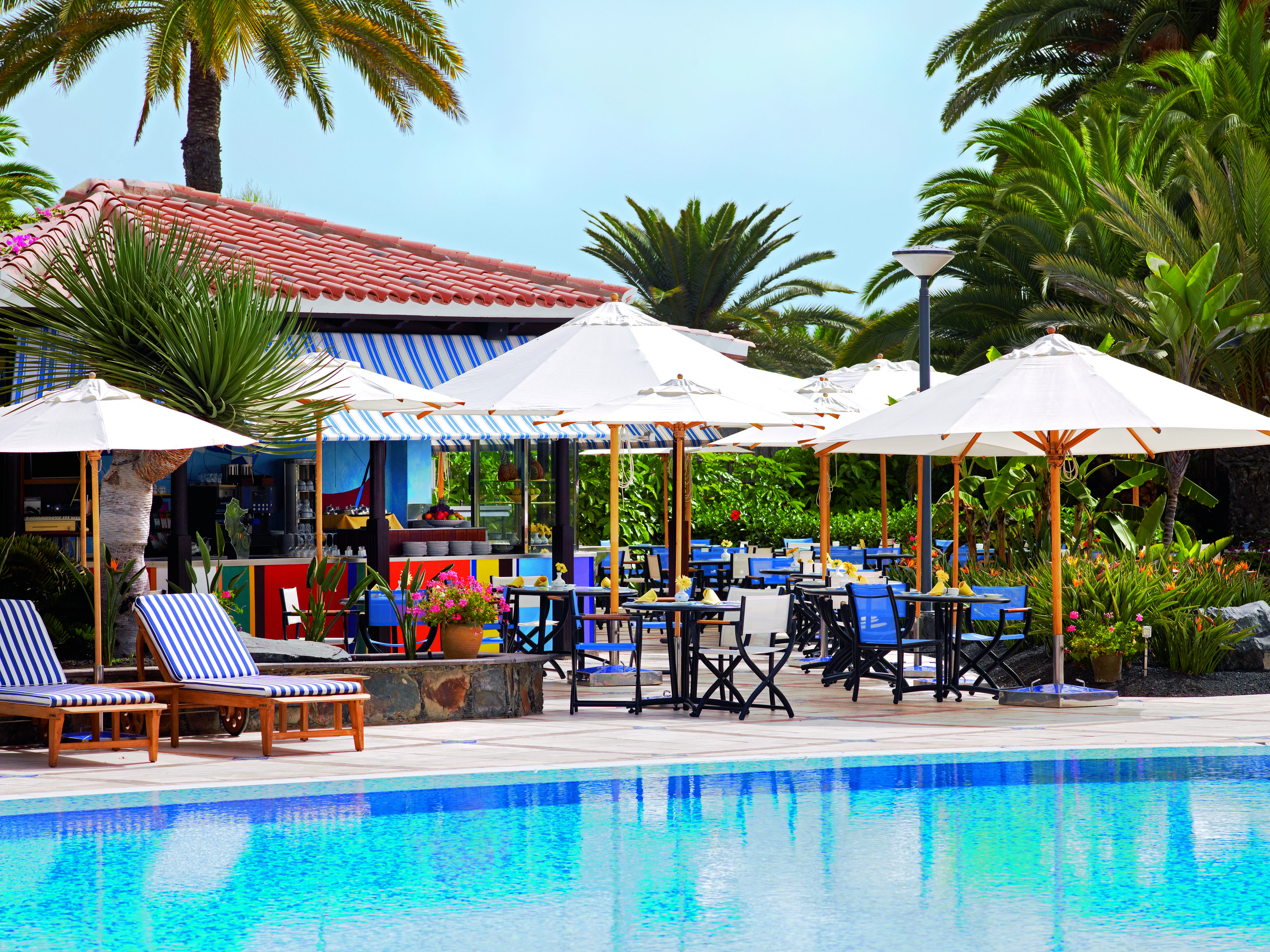 Seaside Grand Hotel Residencia Canary Islands pool side bar sun loungers