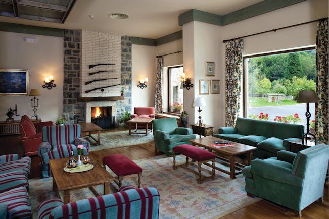 Parador de Fuente De Green Spain lounge indoor communal sitting area cosy décor open fire