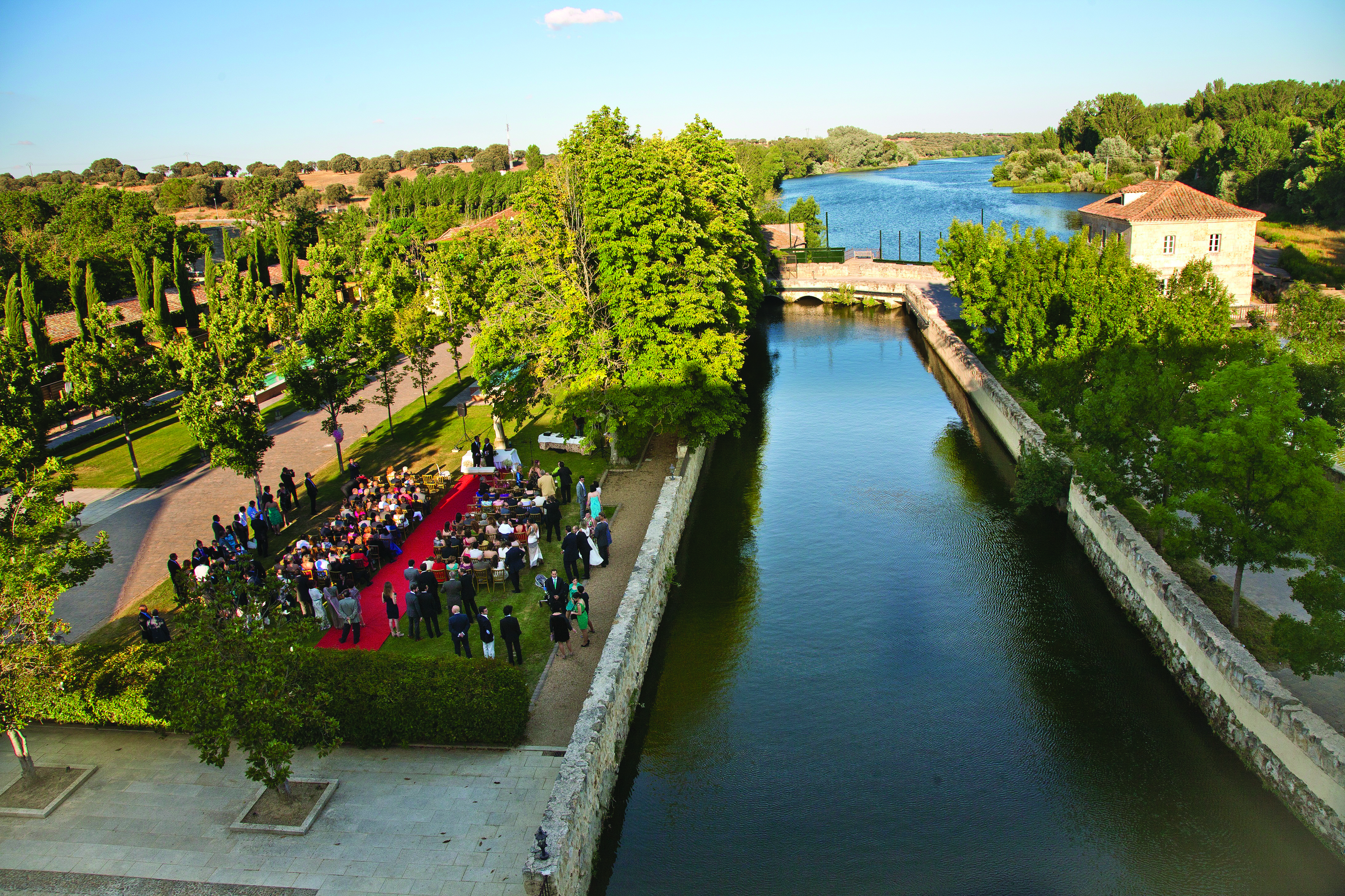 Hacienda Zorita Heart of Spain view of river Tormes