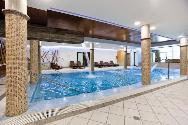 Hospes Palacio de Arenales Heart of Spain spa pool indoor pool water jets columns