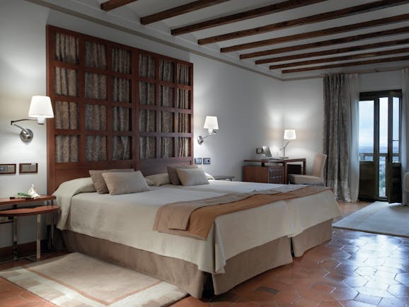 Parador de Toledo Heart of Spain standard double bed desk modern décor
