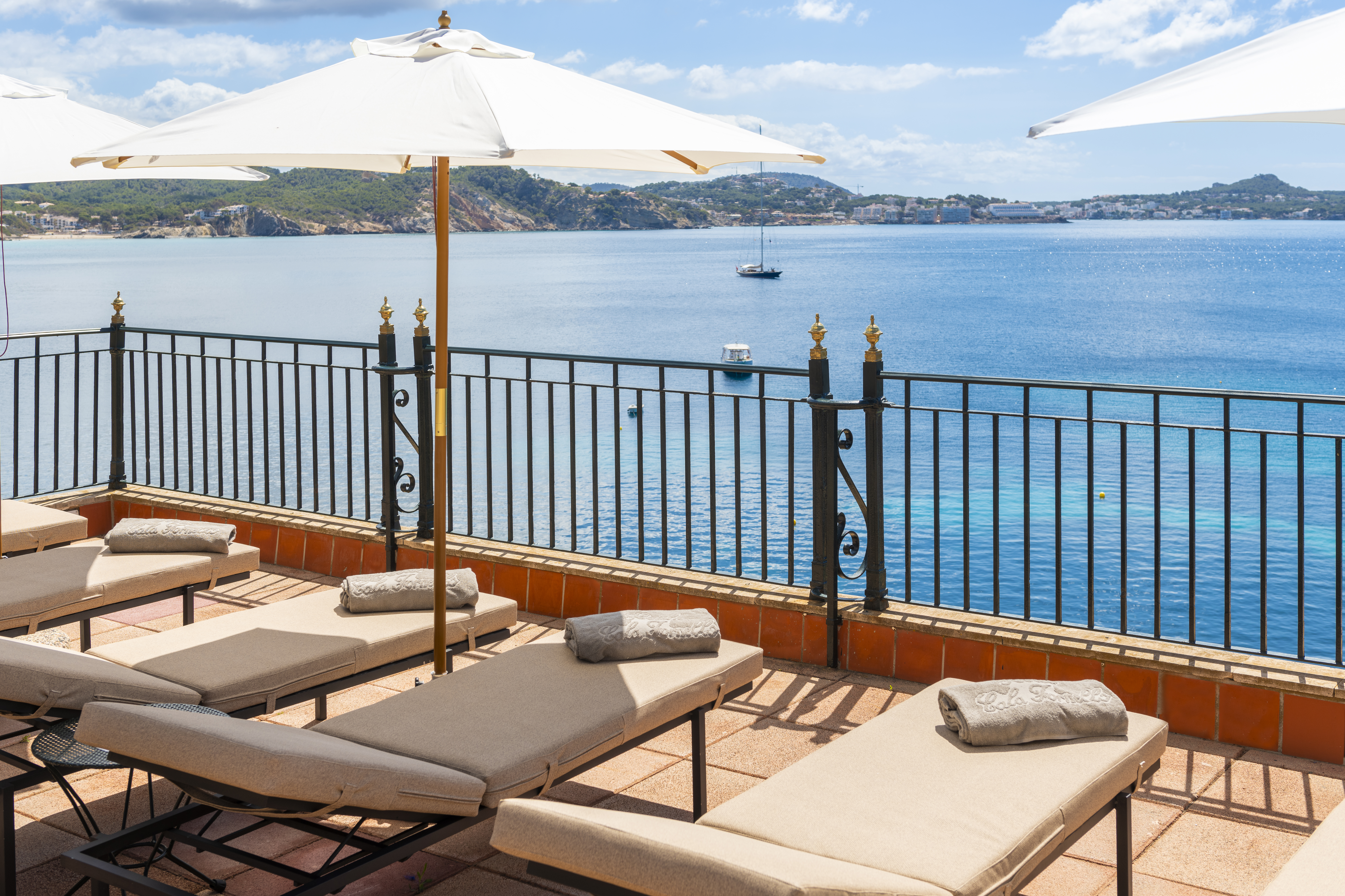 Cala Fornells traditional hotel by the sea in Mallorca