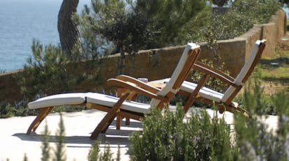 Can Simoneta Mallorca terrace sun loungers garden views sea in background