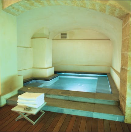 Convent de la Missio Mallorca plunge pool indoor pool spa 