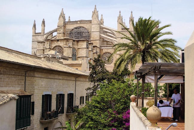 Hotel Palacio Ca Sa Galesa Mallorca cathedral views dining terrace view of cathedral