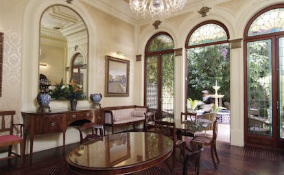 Hotel Palacio Ca Sa Galesa Mallorca lounge communal seating area ornate traditional décor