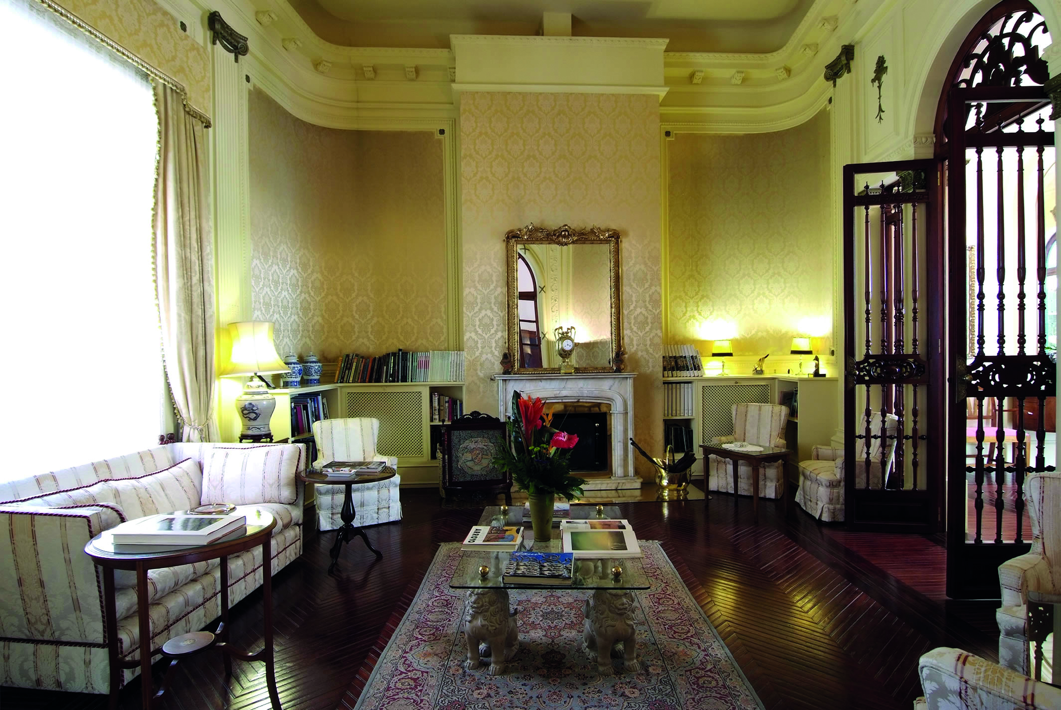 Hotel Palacio Ca Sa Galesa Mallorca salon lounge communal seating area traditional décor 