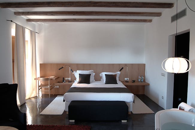Son Brull Mallorca deluxe double bedroom modern décor