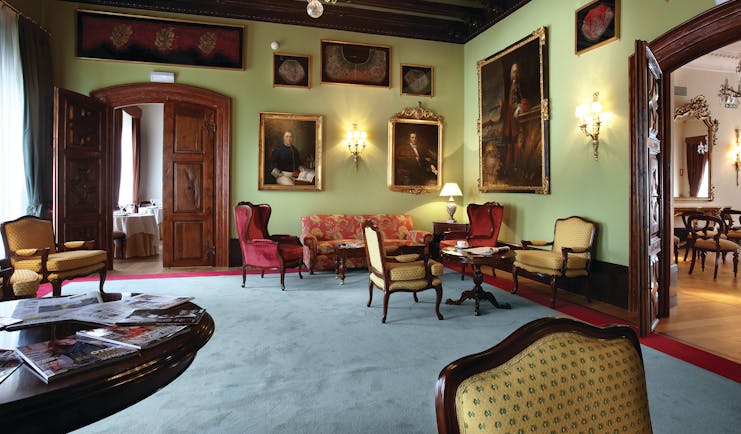 Palacio Guendulain Basque lounge artworks traditional furniture ornate décor