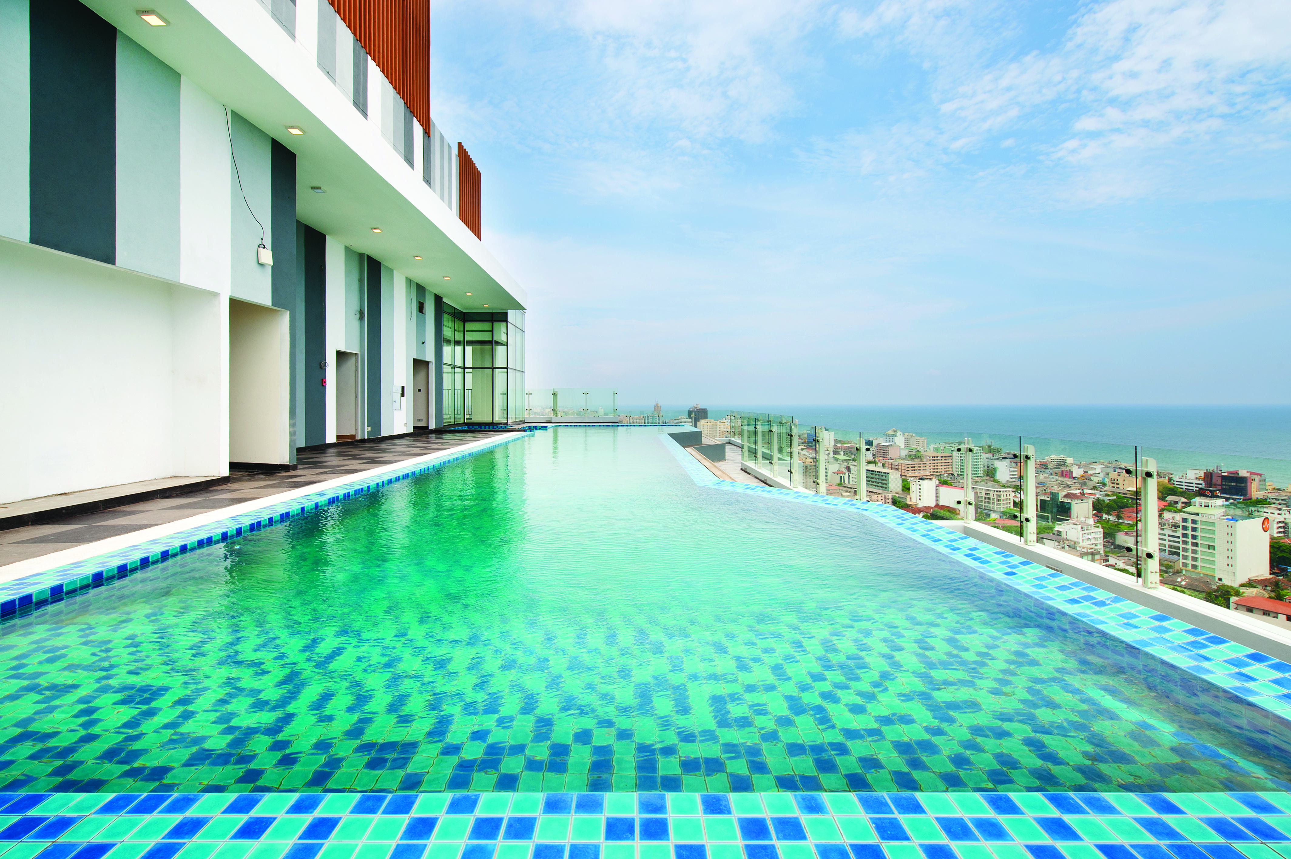 Cinnamon Red Sri Lanka pool views over the sea