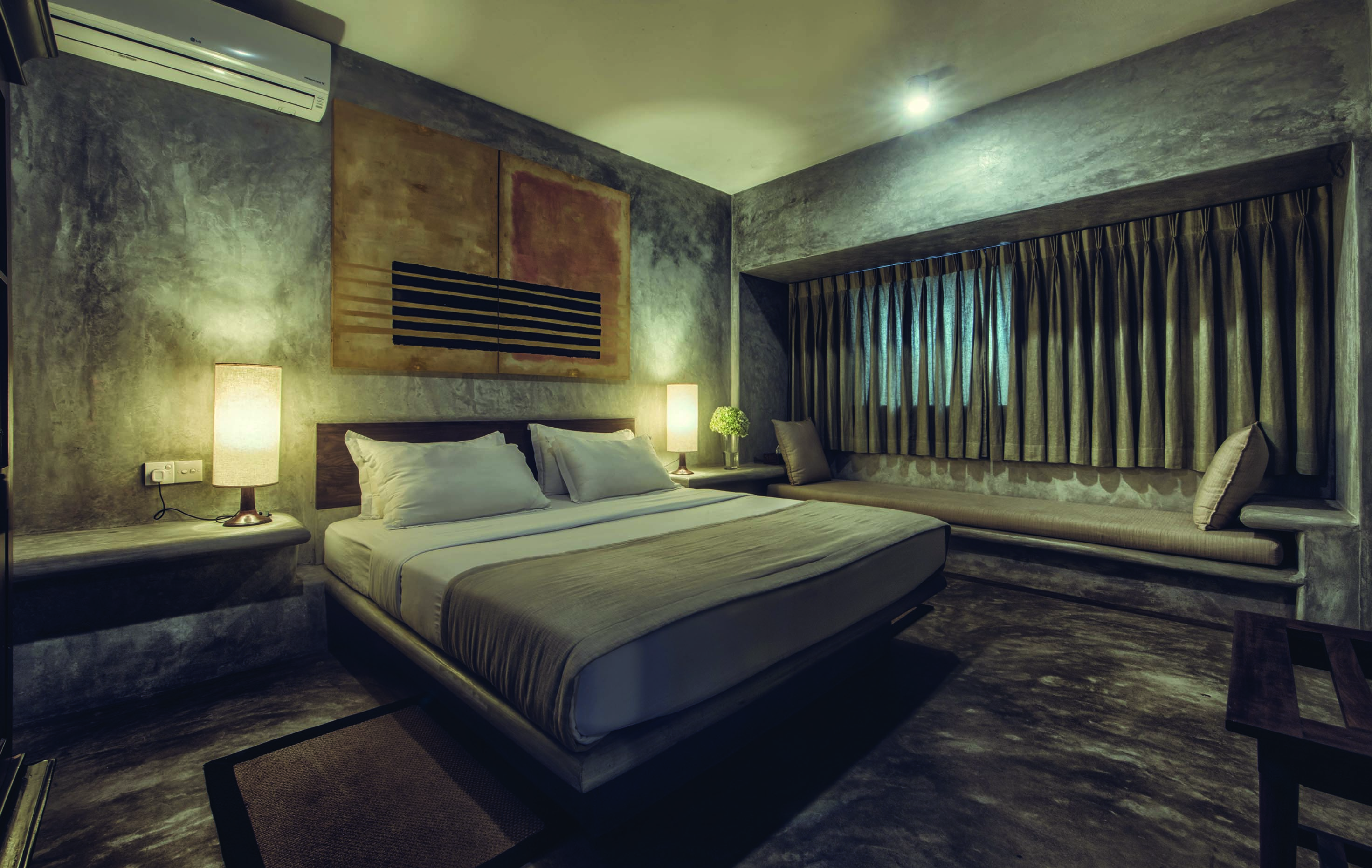 The Lake Lodge double room, double bed, window seat, modern decor in muted colours