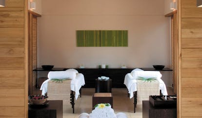 Amanwella Sri Lanka spa treatment room beds 