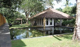 Kahanda Kanda Sri Lanka lounge pavilion bungalow pond with buddha statue