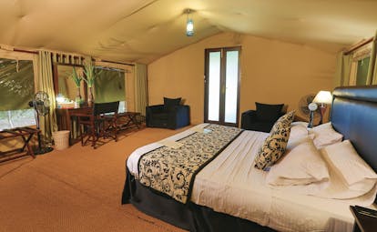 Leopard Trails Luxury tent bed 