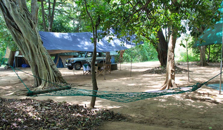 Mahoora Luxury Safari Camps Sri Lanka campsite jeep tents nature trees