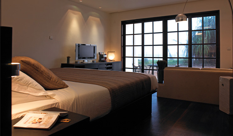 The Fortress Sri Lanka bedroom beach view and terrace