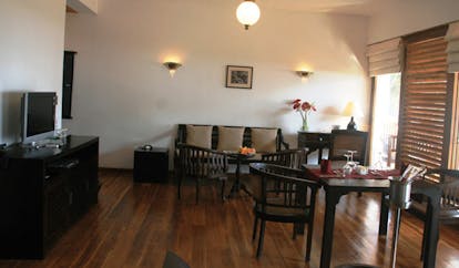 Weligama Bay Resort Sri Lanka junior suite lounge and dining area 