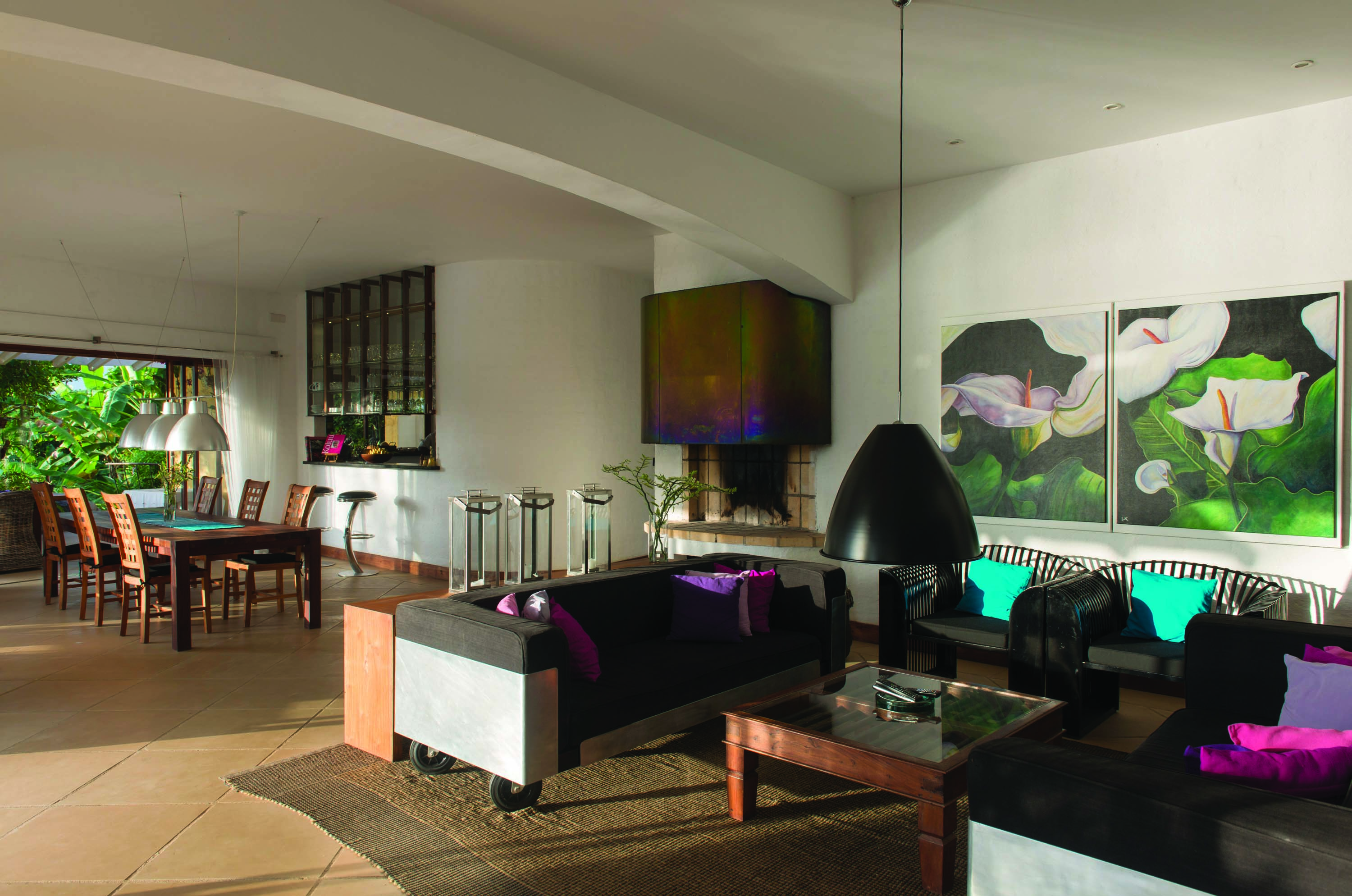 Bougainvillea Retreat Sri Lanka living room communal lounge sofas dining table elegant décor