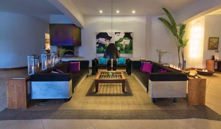 Bougainvillea Retreat Sri Lanka lounge communal seating are sofas elegant décor