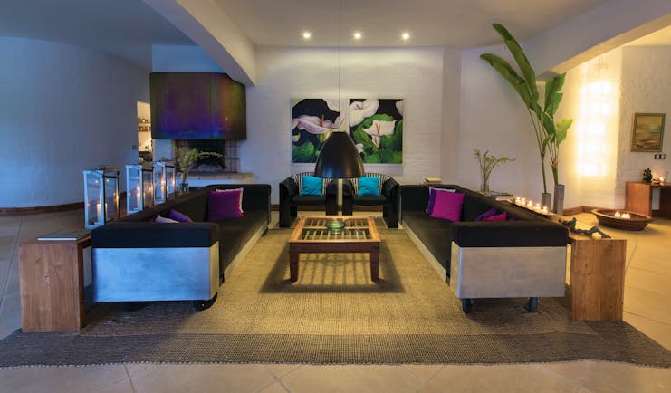 Bougainvillea Retreat Sri Lanka lounge communal seating are sofas elegant décor