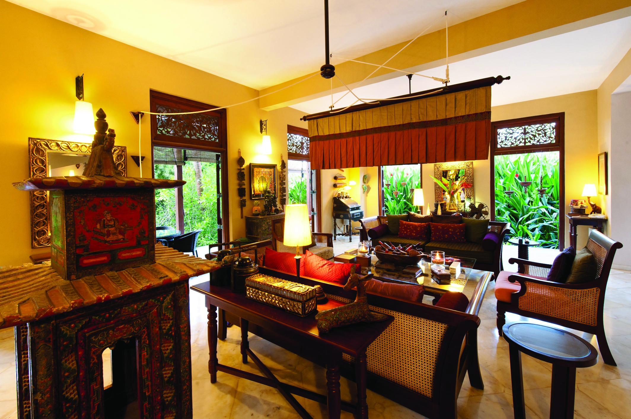 Reef Villa and Spa main house lounge, antiques, elegant grand decor