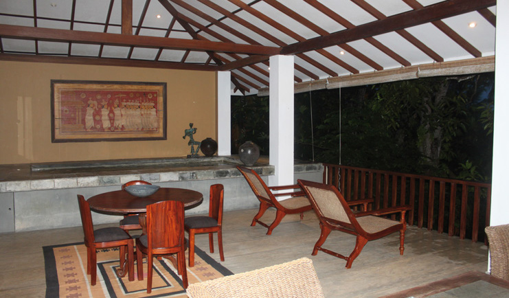 The River House Sri Lanka Menik suite terrace loungers table and chairs and private pool